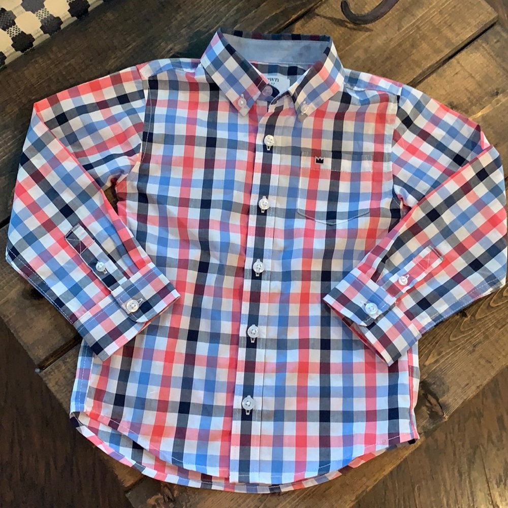 Crown & Ivy Spring button down
